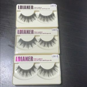False eyelashes